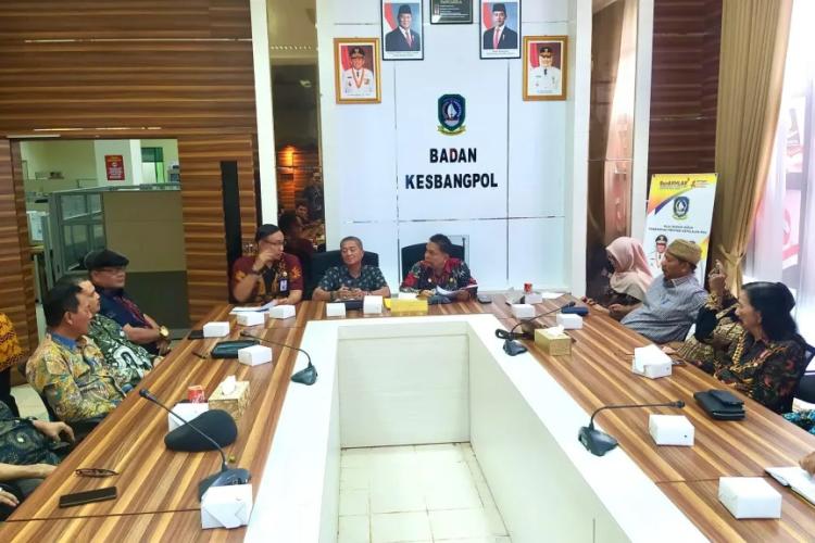 [ID] Jadikan Wadah Persatuan, Kesbangpol Kepri Bentuk Forum Pembauran Kebangsaan (FPK) Provinsi Kepulauan Riau Periode 2025-2030