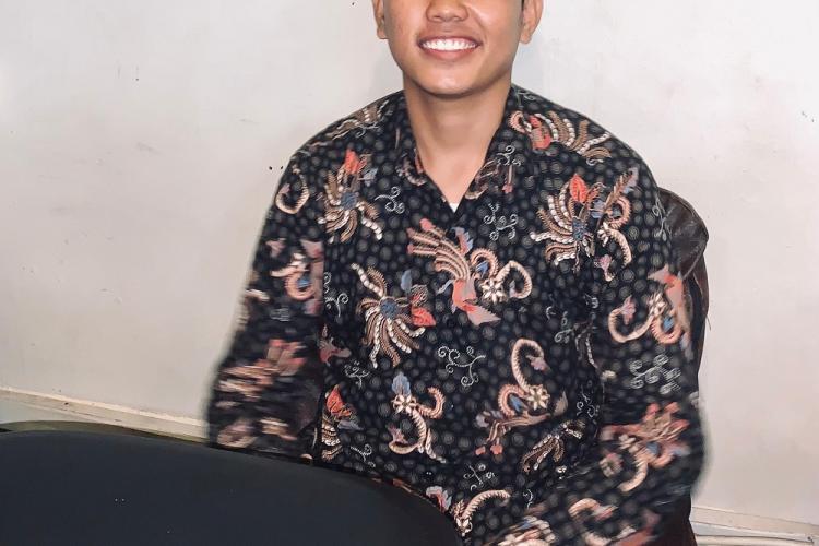 [ID] Dari Pena ke Panggung Prestasi: Faaiz Naufal Syahputra, Potret Generasi Muda, Berkarya dan Menginspirasi 