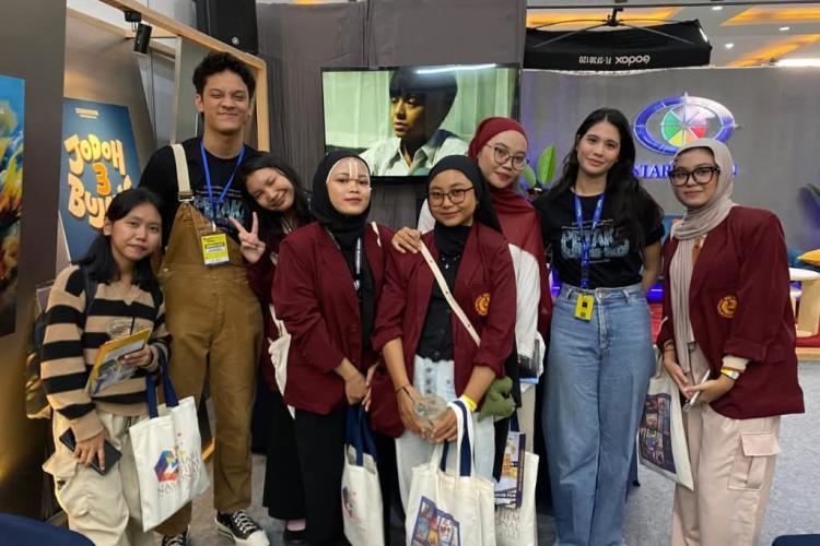 [ID] Prodi Film Dan Televisi ISI Solo Menyapa Masyarakat Film Pada Rangkaian Acara Jaff Market 2024