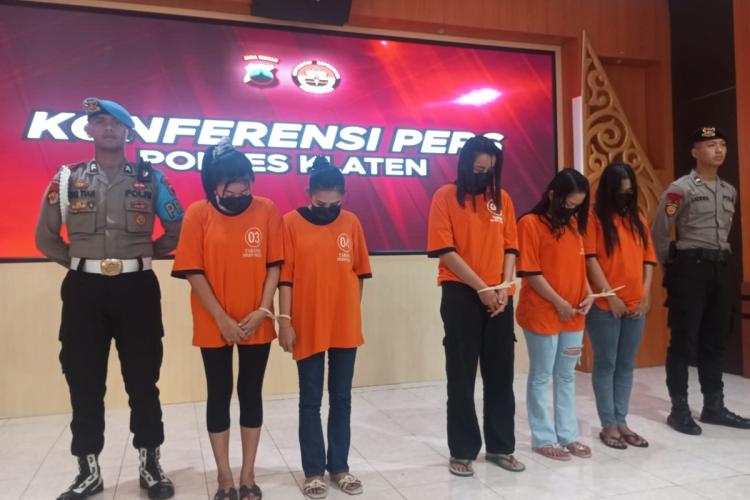 [ID] Polres Klaten Amankan 5 Pelaku Kekerasan Terhadap Anak