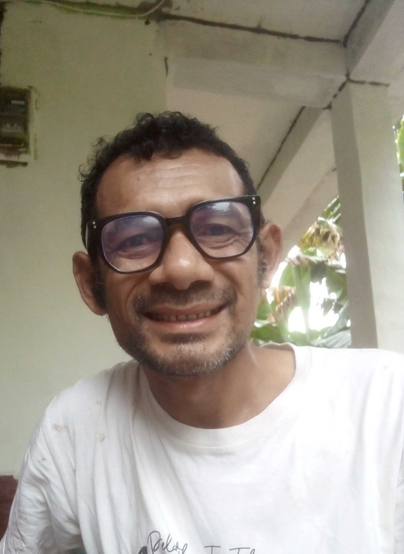 [ID] Refleksi Filosofis Hari Buruh Sedunia: "Bekerja, Tapi Untuk Siapa?"