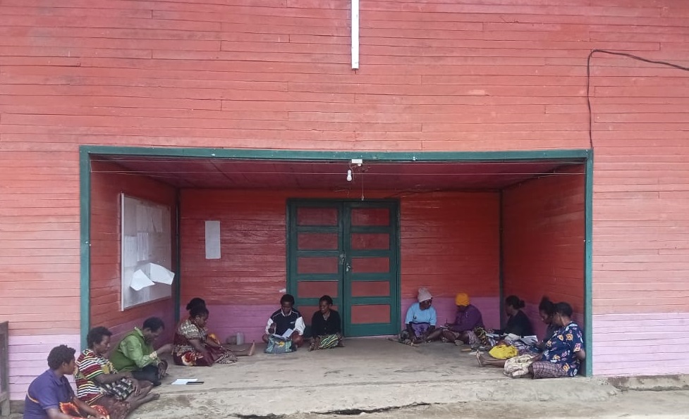 [ID] Sekami Paroki Moanemani Stasi Idadagi Timika Selenggarakan Rapat Kerja