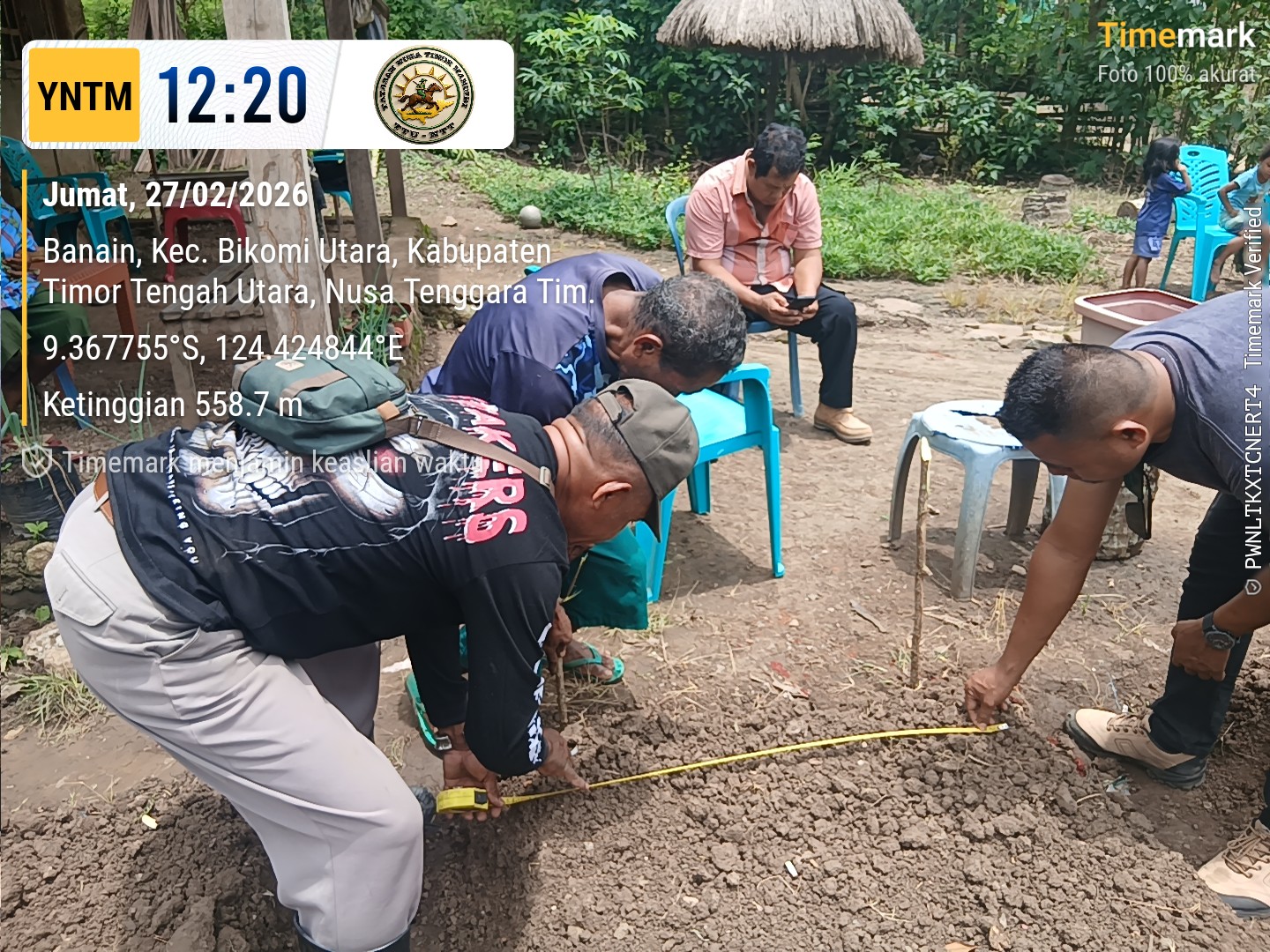 [ID] Yayasan Nusa Timur Mandiri Dampingi Petani Buat Bedeng di Desa Banain A