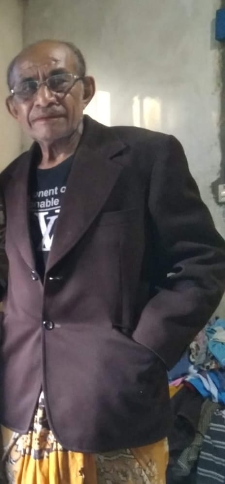 [ID] Jejak Pengabdian Seorang Guru Desa: Gerardus Tabati Tutup Usia, Wariskan Kasih dan Budaya