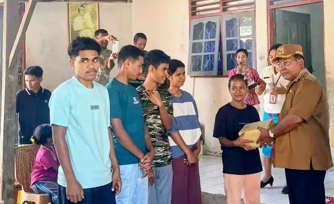 Wabup TTU Ajak Anak Panti Giana Bereta Molla Bitauni Semangat Raih Cita-Cita