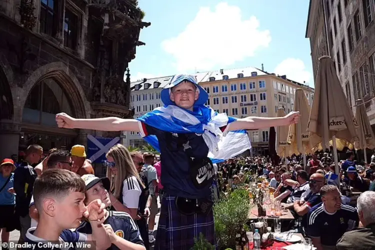 [EN] Thousands of Scotland Fans Flood Munich Ahead of Euro 2024 Opening Match